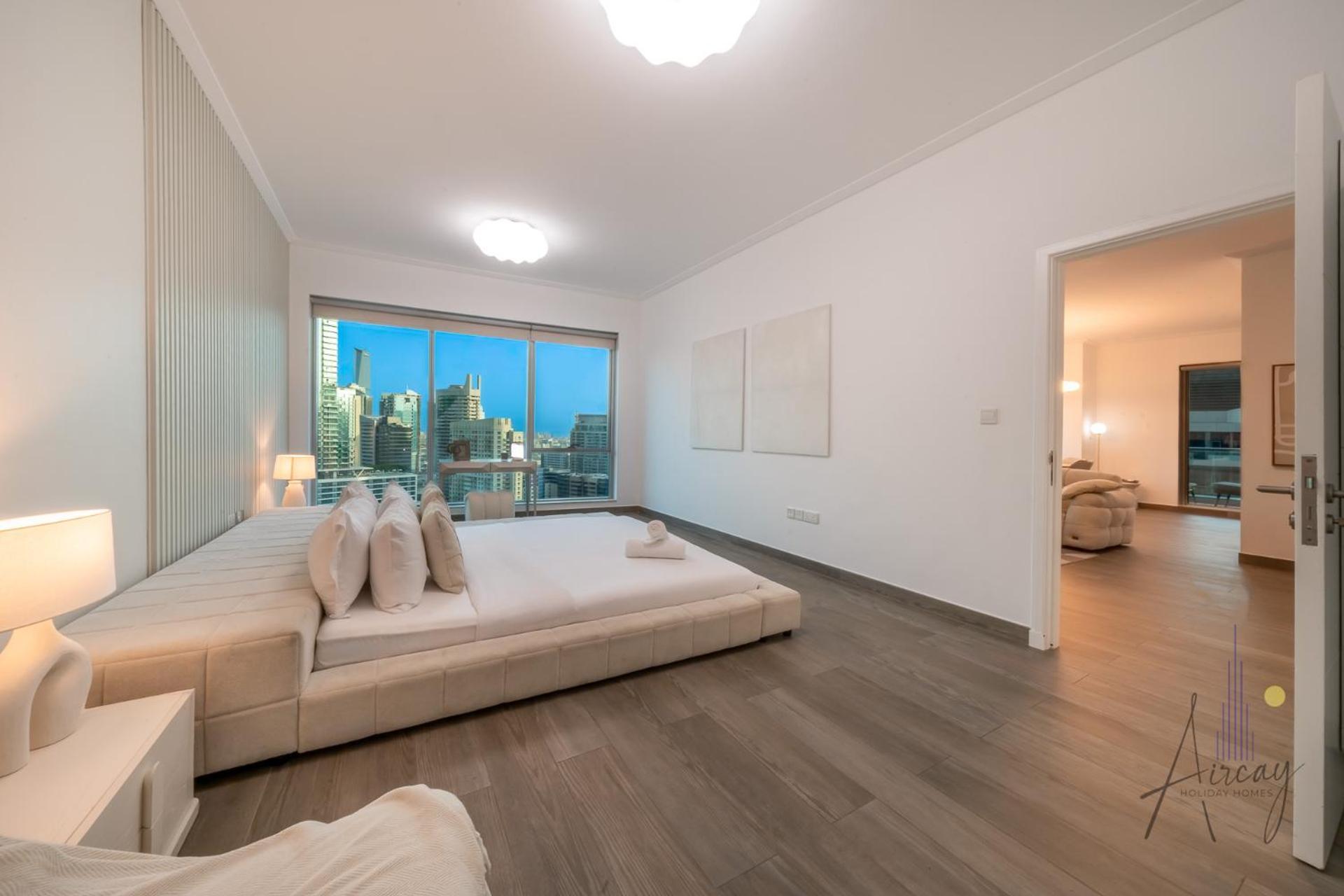 Top-floor Luxury 2br With Stunning Marina View * Dubai