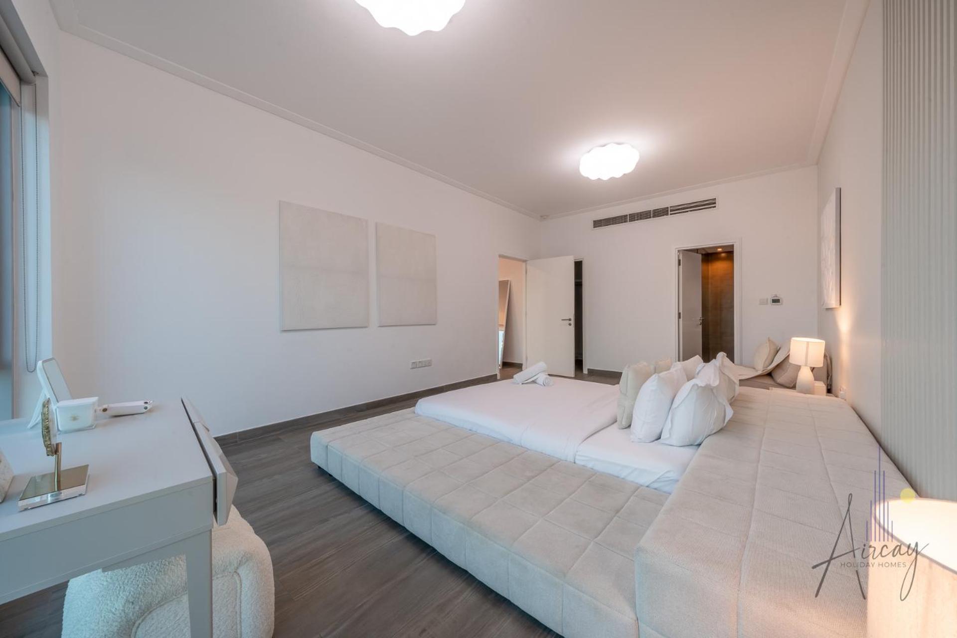 Top-floor Luxury 2br With Stunning Marina View * Dubai